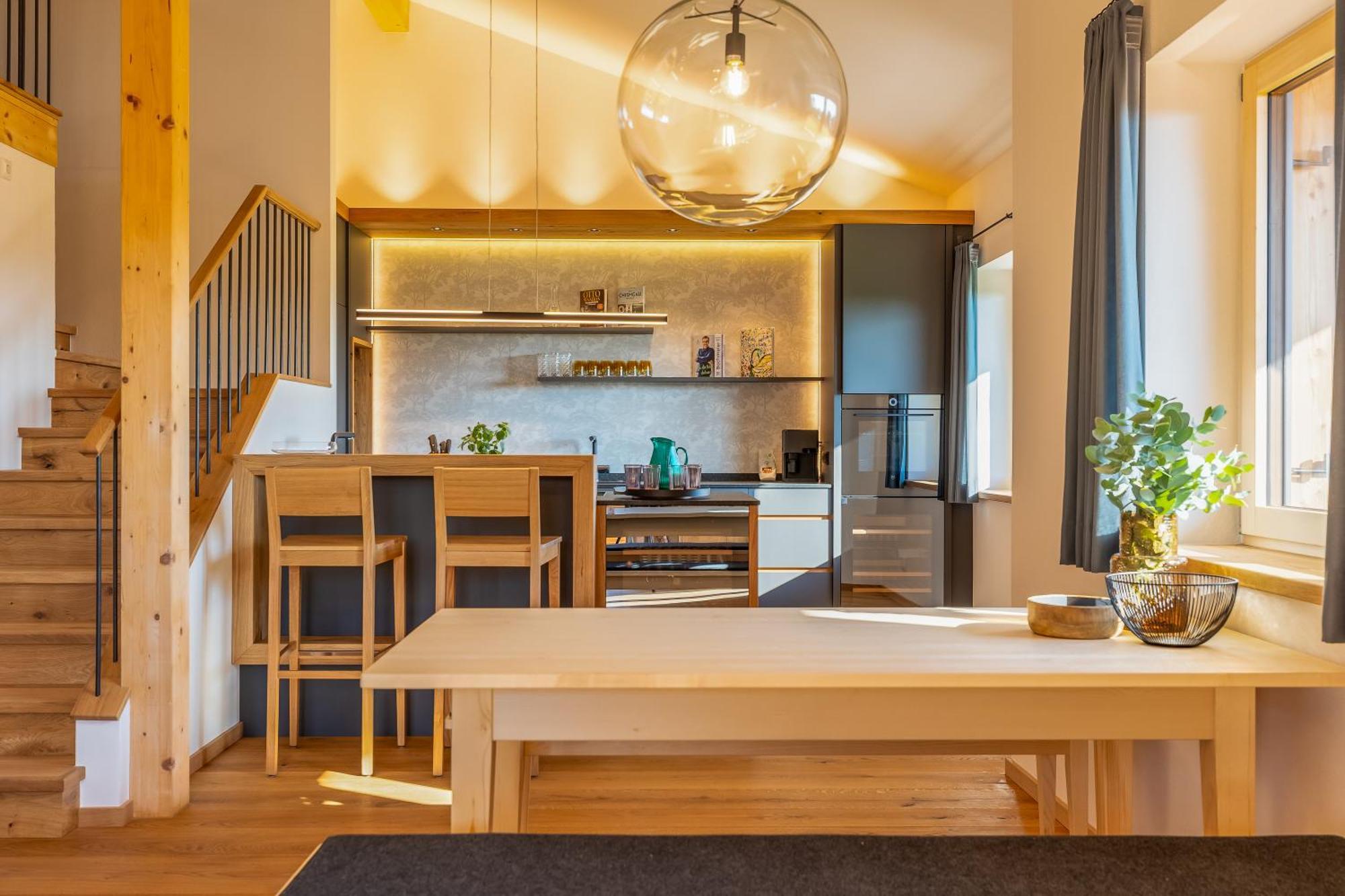Graf Chiemo Suites - Direkt Am Chiemsee Mit Separatem Seezugang Chieming Extérieur photo