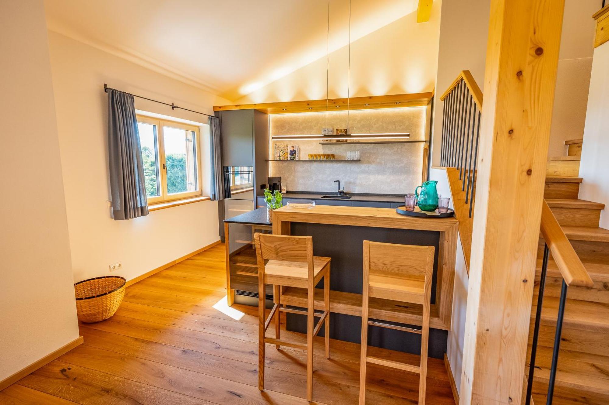 Graf Chiemo Suites - Direkt Am Chiemsee Mit Separatem Seezugang Chieming Extérieur photo